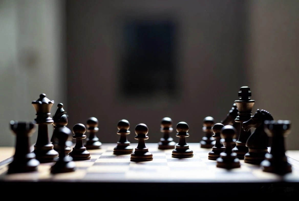 Trap 7 – The Psychological Blitz Trap